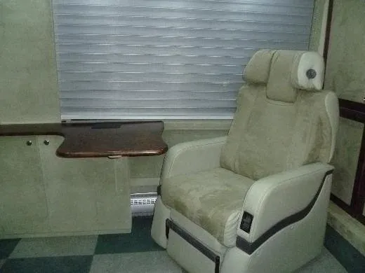 Başbakan Erdoğan'a özel uçak koltuklu otobüs