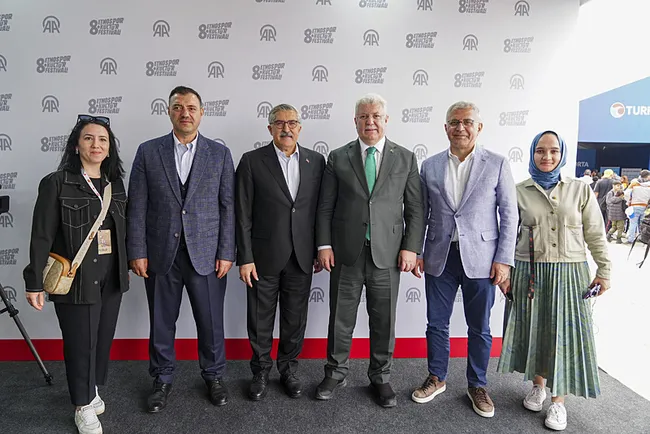 ak-parti-genel-baskan-yardimcisi-yayman-8-etnospor-kultur-festivalini-ziyaret-etti-1779562127224.jpg AK Parti Genel Başkan Yardımcısı Yayman