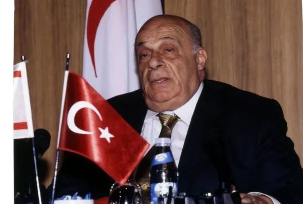 Rauf Denktaş'ın ölümü twitter'da yankı buldu