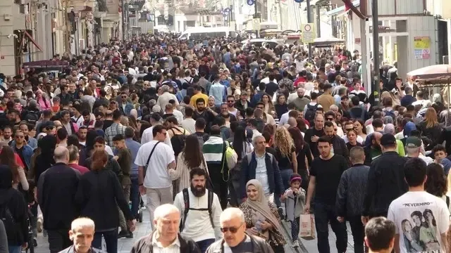 son-dakika-i-istanbulda-toplu-ulasima-1-mayis-duzenlemesi-o-duraklar-kullanima-kapatilacak-1777598366255.jpeg