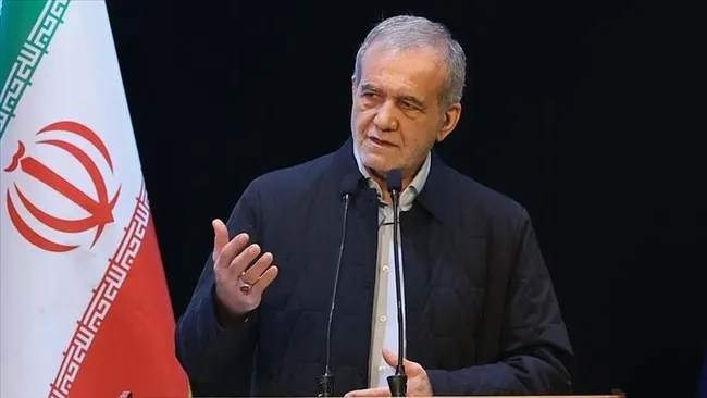 ilk-bulgulara-gore-irandaki-okul-saldirisi-yanlis-hedefleme-sonucu-gerceklesti-1773254934883.jpg İlk bulgulara göre İran’daki okul saldırısı yanlış hedefleme sonucu gerçekleşti!