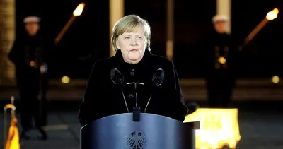 Merkel dediğini yaptı! Seçtiği şarkı olay olmuştu: İşte Merkel’e veda töreni...