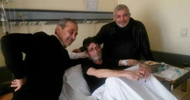 Ünlü söz yazarı Tahir Paker hayatını kaybetti