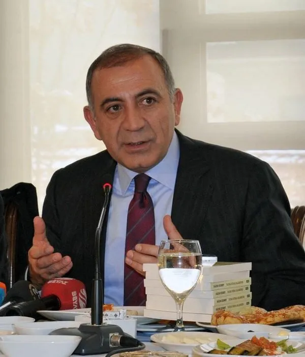 Lefter'in ölümü twitter'da yankılandı