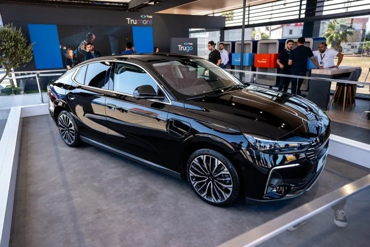 İşte yerli otomobil Togg’un ilk sedan modeli: T10F TEKNOFEST Adana’da görücüye çıktı!