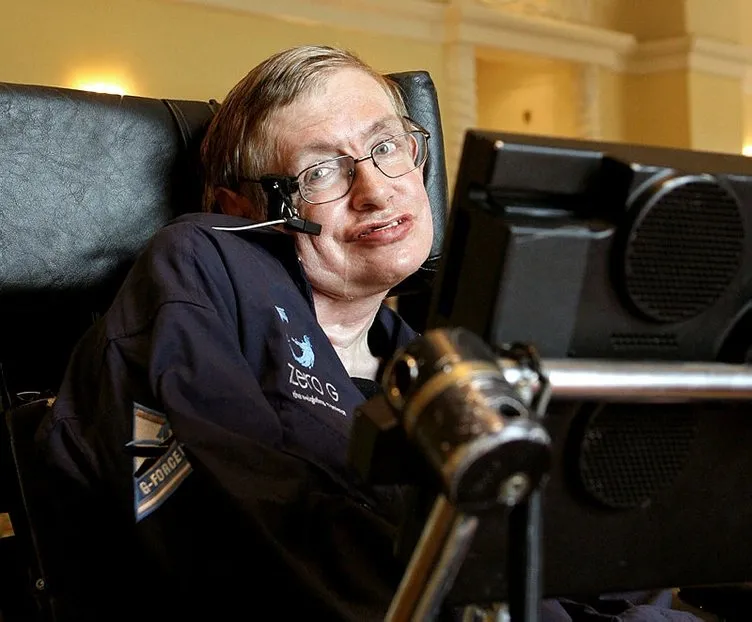 Ünlü fizikçi Stephen Hawking ölmeden önce insanlığı böyle uyarmıştı!