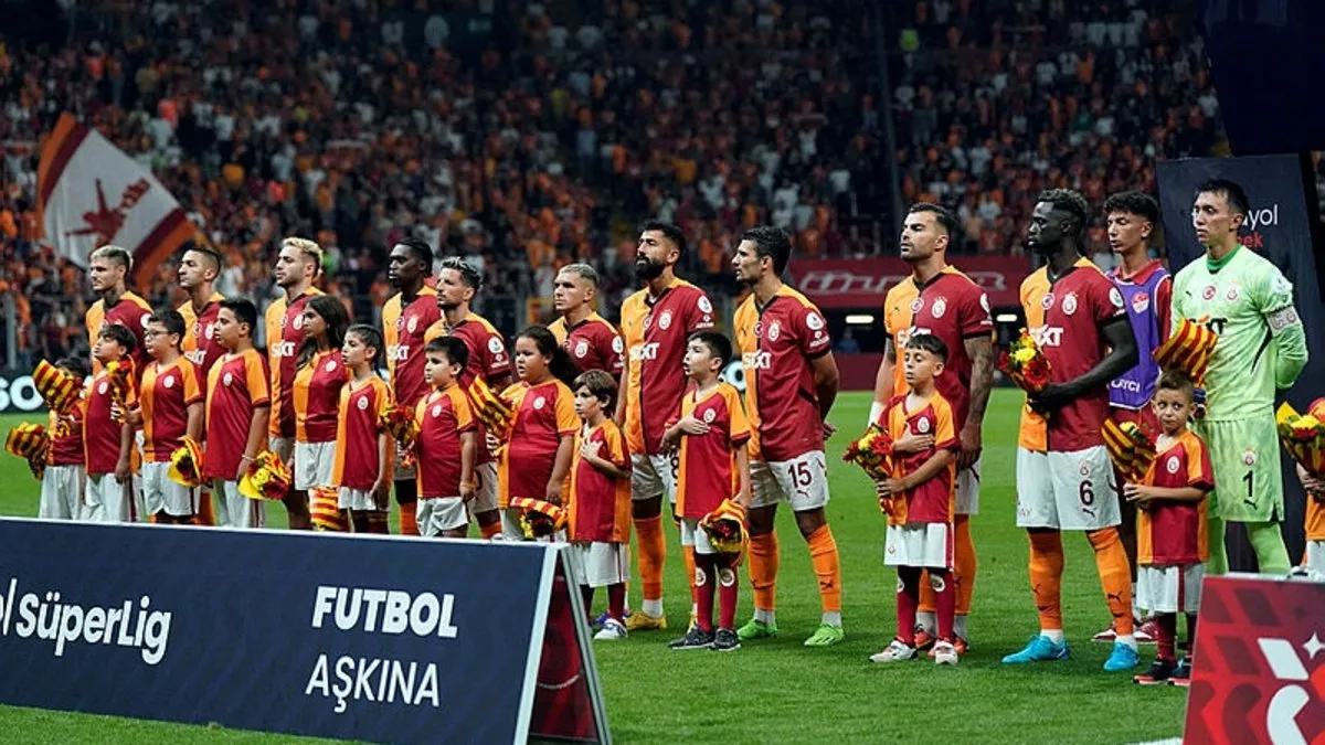 SON DAKİKA: Galatasaray, İsviçre’de avantaj arıyor! Young Boys maçında ilk gol geldi… SON DAKİKA: Galatasaray, İsviçre’de avantaj arıyor! Young Boys maçında ilk gol geldi…