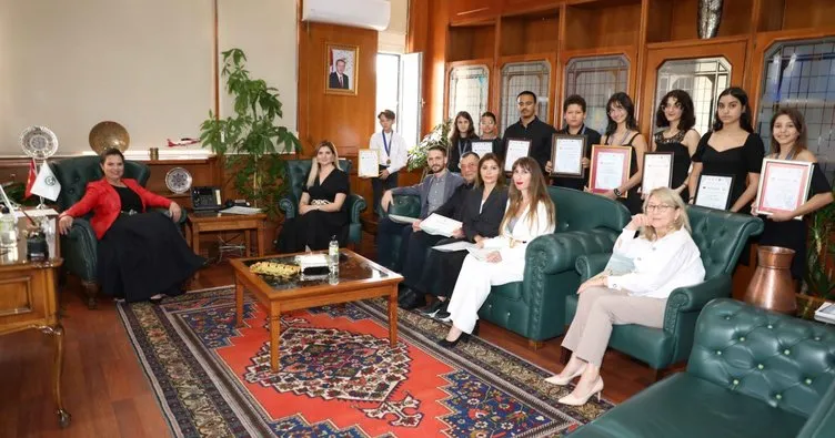 ÇÜ Devlet Konservatuvarından 9 öğrenci ödül aldı