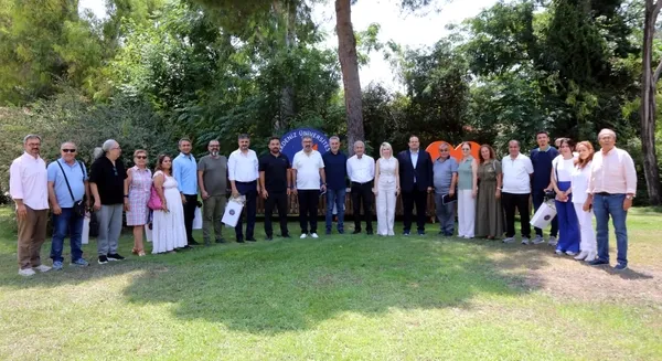 1100-donumluk-alan-antalya-tarim-teknokenti-ile-tarim-inovasyon-merkezine-donusecek-1784812102031.jpg