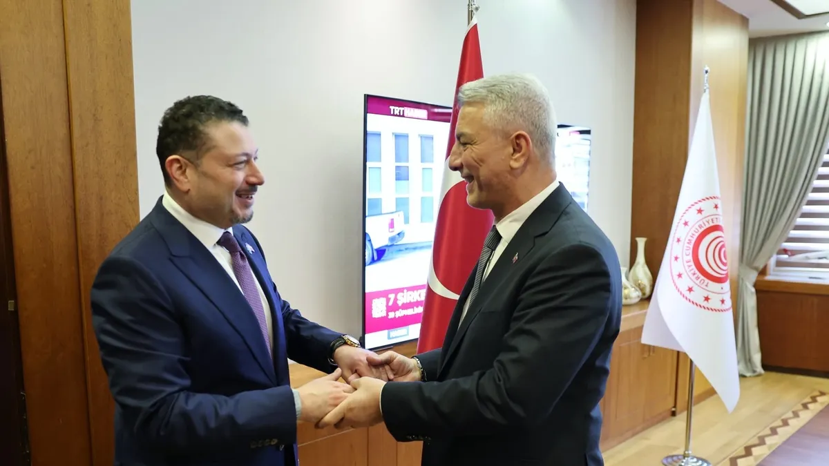 Bakan Bolat, Suudi Arabistan Büyükelçisi Abualnasr ile görüştü Bakan Bolat, Suudi Arabistan Büyükelçisi Abualnasr ile görüştü