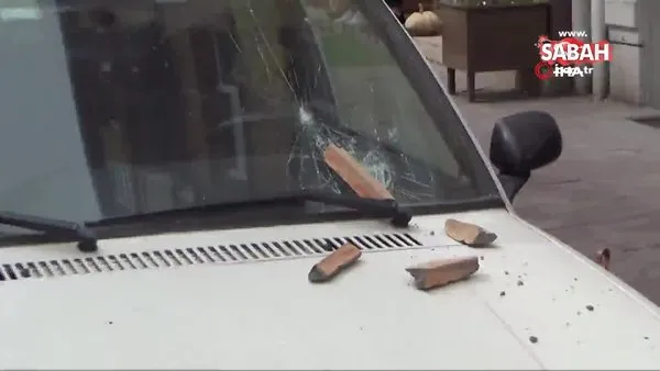 İstanbul Beşiktaş’ta binadan düşen taşlar vatandaşları korkuttu