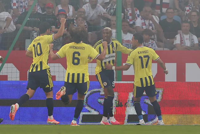 son-dakika-fenerbahcenin-sampiyonlar-ligi-play-off-turundaki-rakibi-belli-oldu-iste-mac-tarihleri-1785752462258.jpg