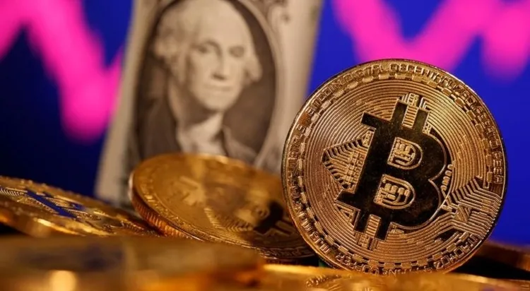 bitcoin-btc-rekora-doymuyor-kripto-para-tarihi-zirvesini-yeniledi-1618386067702.jpg