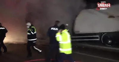 Bursa’da feci kaza! 2 kişi sıkıştıkları kamyonda yanarak can verdiler | Video