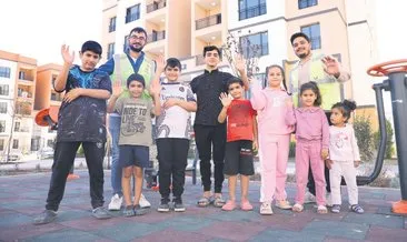 ‘Evimiz, parklarımız güzel bir halı sahamız eksik’ #adana