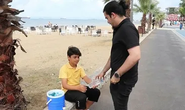 Alperen Mehmetçik için su satıyor