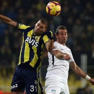 Hoca farklı Slimani aynı