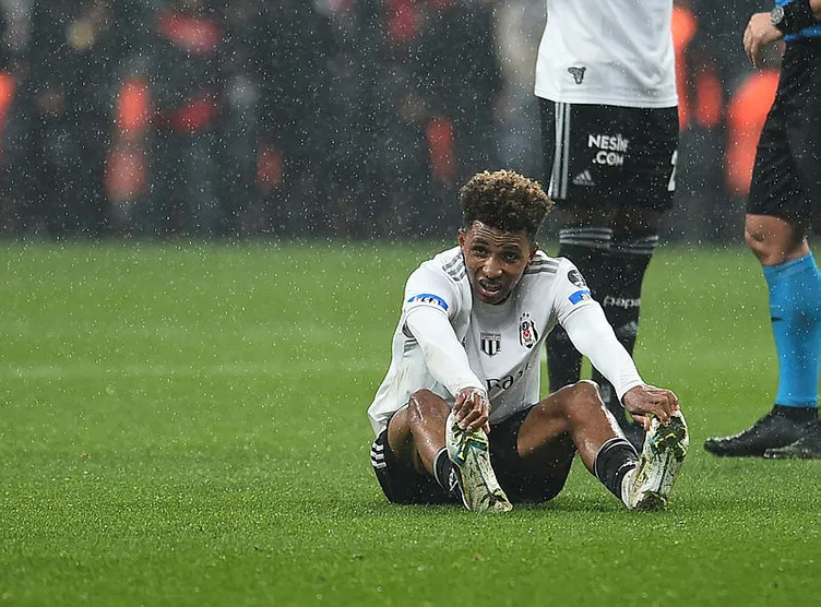 Son dakika Beşiktaş transfer haberleri: Şenol Güneş'in gözbebeği yuvadan uçuyor! Tam 10 milyon Euro ödeyecekler...