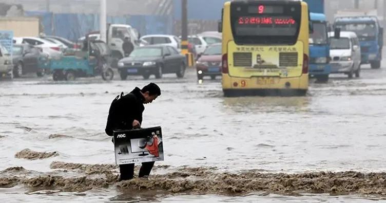 Çin’de şiddetli yağış: 96 kişi köylerde mahsur kaldı