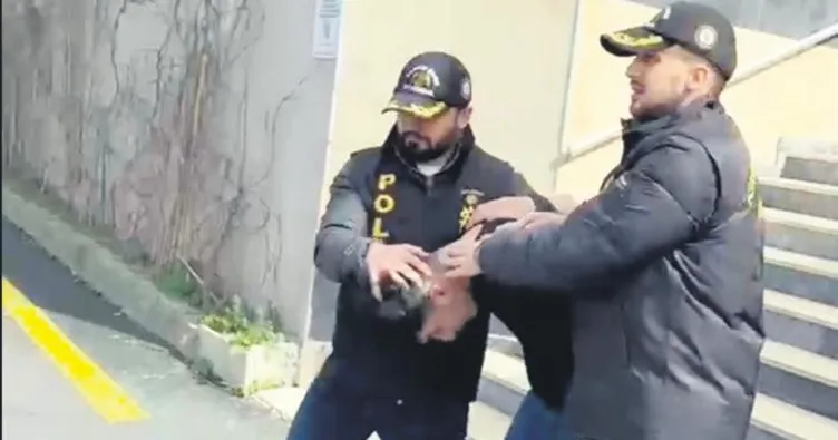 Cinayeti şişedeki parmak izi çözdü