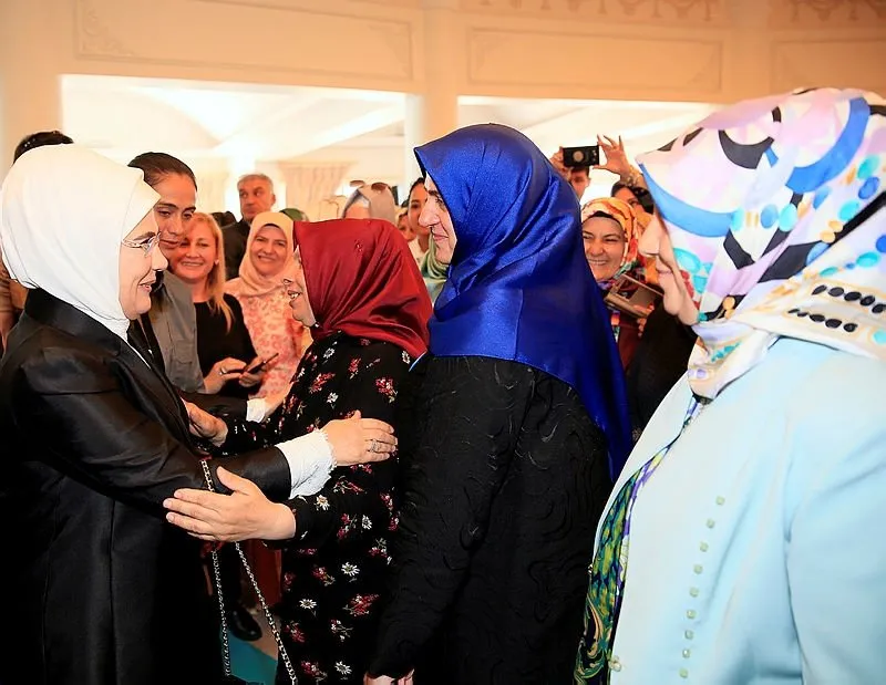 Emine Erdoğan, &quot;Vefa Buluşması&quot;na katıldı Son Dakika Haberler