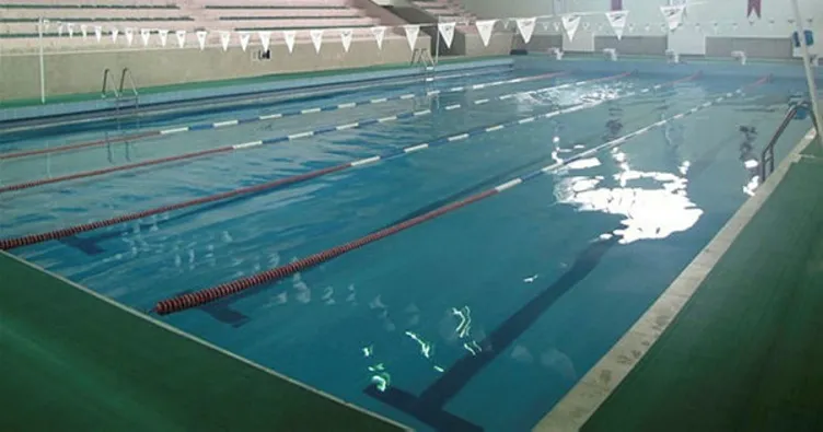 Kapalı Yüzme Havuzu kış sezonunu açtı