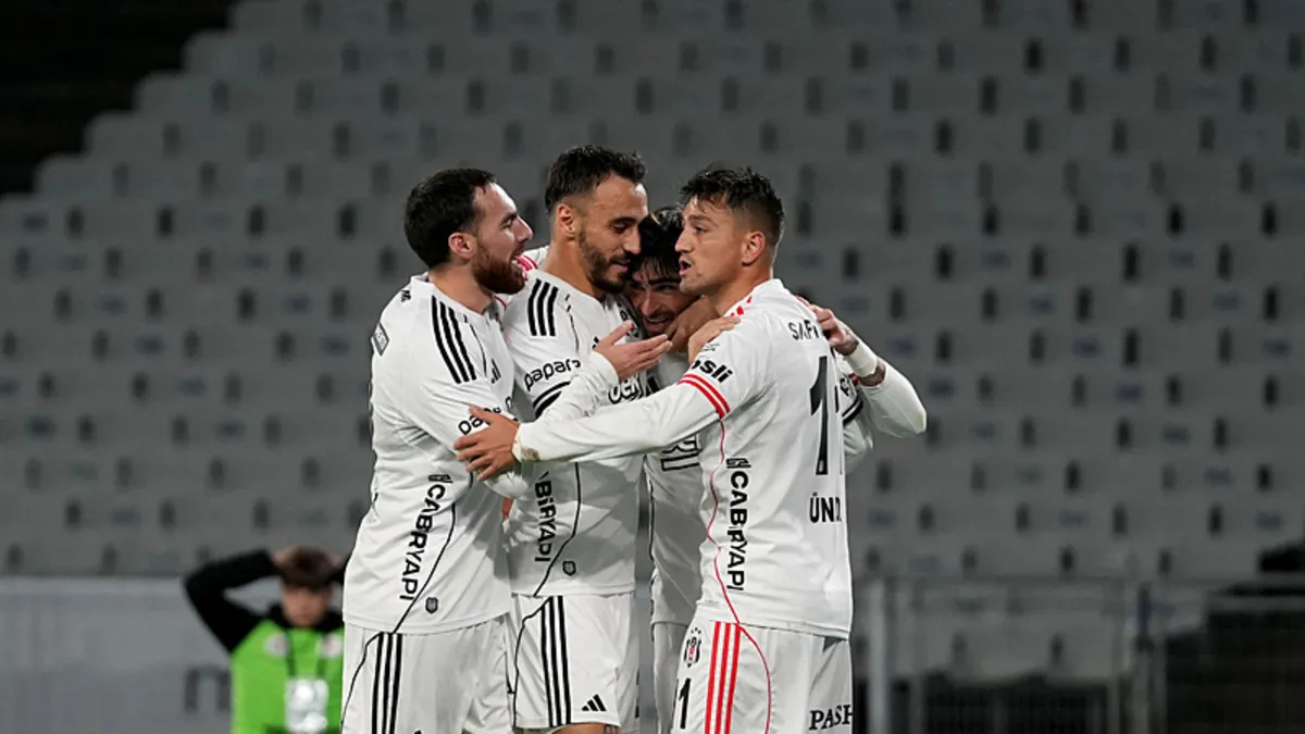 Beşiktaş, Fatih Karagümrük'ü 2 golle geçti!