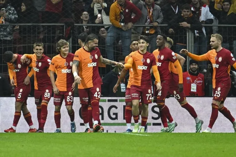 Son dakika Galatasaray haberi: Ve Aslan sol bekine kavuşuyor! Müjdeli haber geldi...
