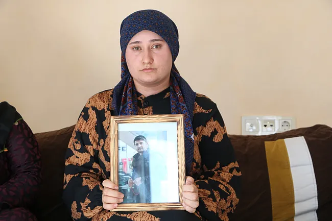 derede-kaybolan-ibrahimden-3-aydir-iz-yok-aile-irakli-yetkililere-seslendi-1755676463183.jpeg Hakkari'de derede kaybolan İbrahim’den 3 aydır iz yok: Aile Iraklı yetkililere de seslendi!