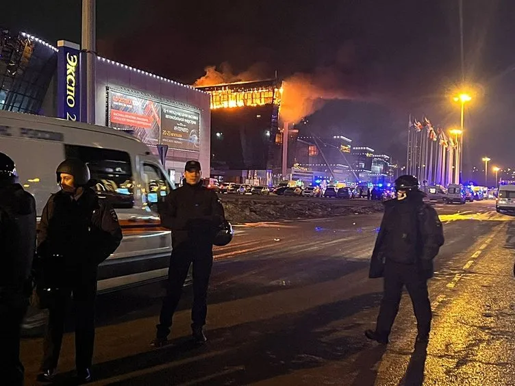SON DAKİKA | Rusya'nın başkenti Moskova'da katliam! Konser salonuna silahlı baskın: En az 40 ölü var