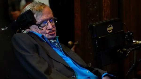 Stephen Hawking'in ölmeden önceki uyarıları!