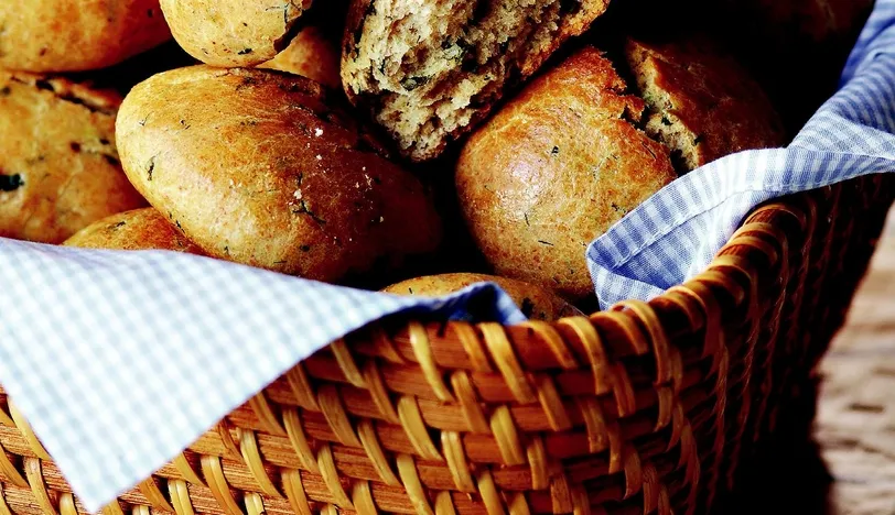 Kepek Unlu Otlu Poğaça