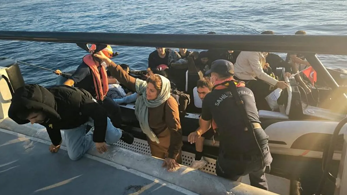 Bodrum’da 100 düzensiz göçmen yakalandı! 2 şüpheli gözaltında Bodrum’da 100 düzensiz göçmen yakalandı! 2 şüpheli gözaltında
