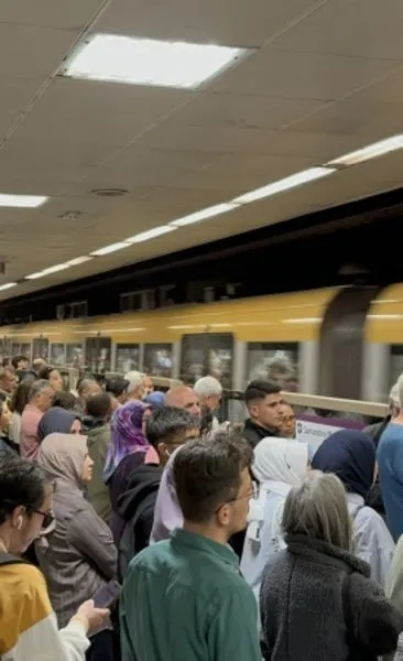 72 saatlik çile: Trenlerin kafa kafaya çarpıştığı Üsküdar-Samandıra Metro Hattı’nda son durum!
