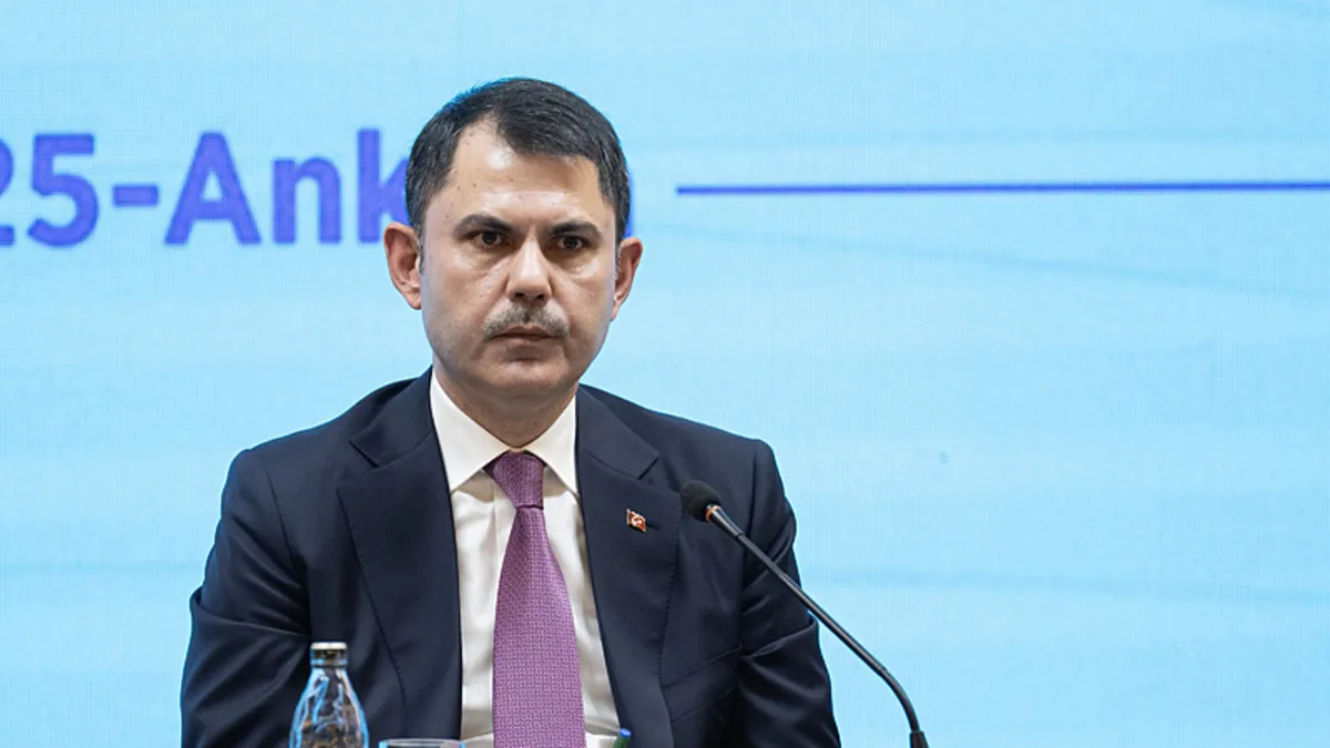 Bakan Kurum’dan müsilaj uyarısı: Marmara’yı kaybederiz Bakan Kurum’dan müsilaj uyarısı: Marmara’yı kaybederiz