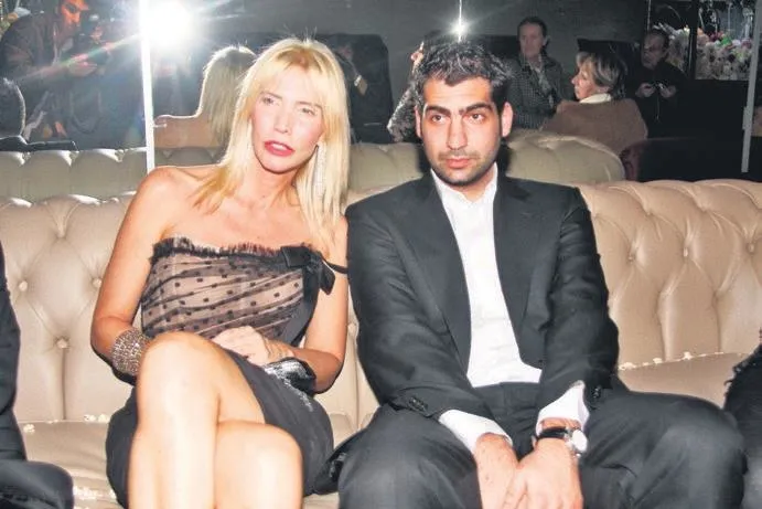 Komşuları sayesinde yanmaktan kurtuldu