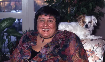 Akrep Nalan’ın ölümü herkesi yasa boğmuştu! Ünlü sanatçı Akrep Nalan bugün Bodrum’da defnedildi!