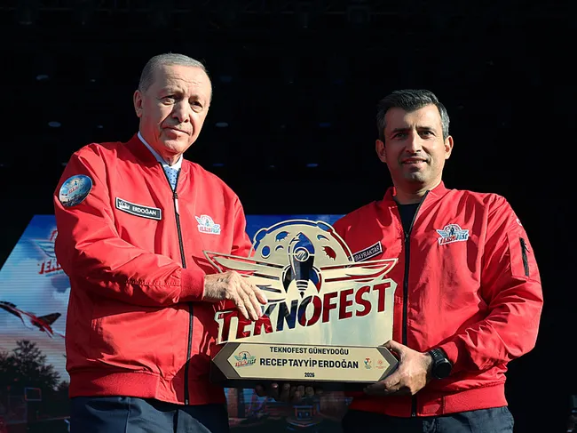 Başkan Erdoğan TEKNOFEST 2026 Güneydoğu'da: Türkiye'nin geleceği emin ellerdedir