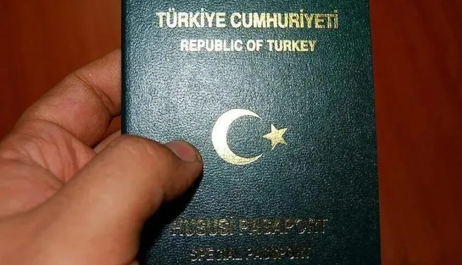 son-dakika-bakan-gurlek-duyurdu-vize-randevusu-dirsatcilarina-dev-operasyon-6-ilde-49-supheli-icin-dugmeye-bas-1786428496207.jpg (915×527)