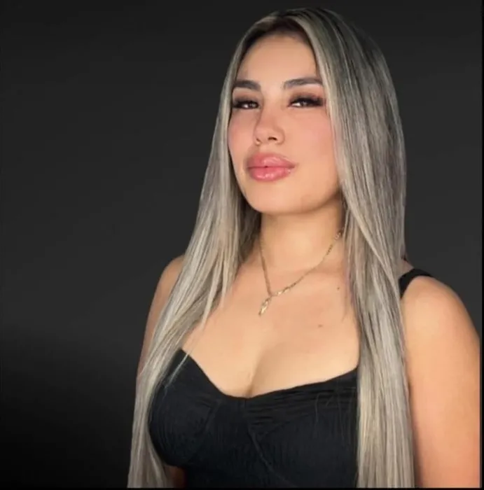 Tırnak tasarımcısı güzellik uğruna canından oldu! Asli Fernández’in geçirdiği operasyon duyanları şoke etti!