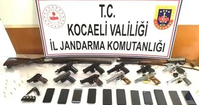 Onlarca silaha el konuldu, 150’ye yakın kişini ifadesi alındı! #kocaeli Onlarca silaha el konuldu, 150’ye yakın kişini ifadesi alındı! #kocaeli