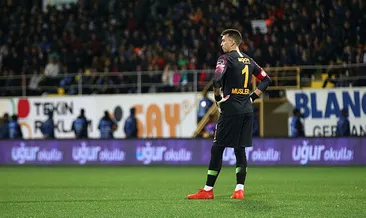 Galatasaray’da Muslera gidiyor! Yerine gelecek isim...