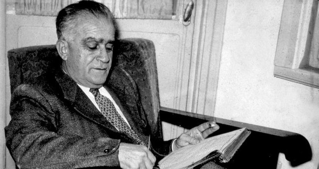 Ahmet Hamdi Tanpınar Bursa’da Zaman Şiiri Sözleri, Açıklaması Ve İncelemesi