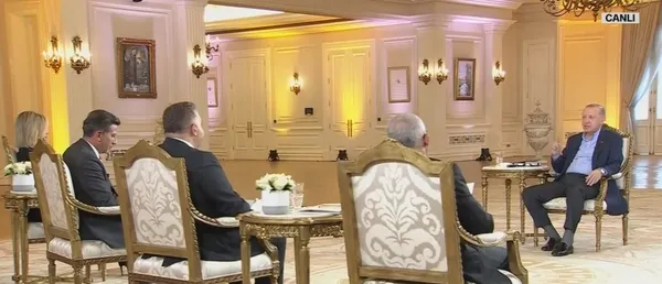 son-dakika-baskan-erdogan-canli-yayinda-gundeme-dair-aciklamalarda-bulunuyor-1628710434662.jpg