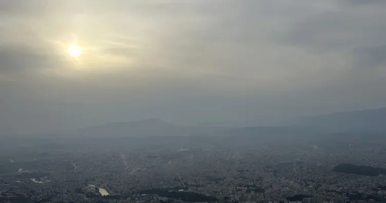 Hatay’ı enkaz tozu kapladı
