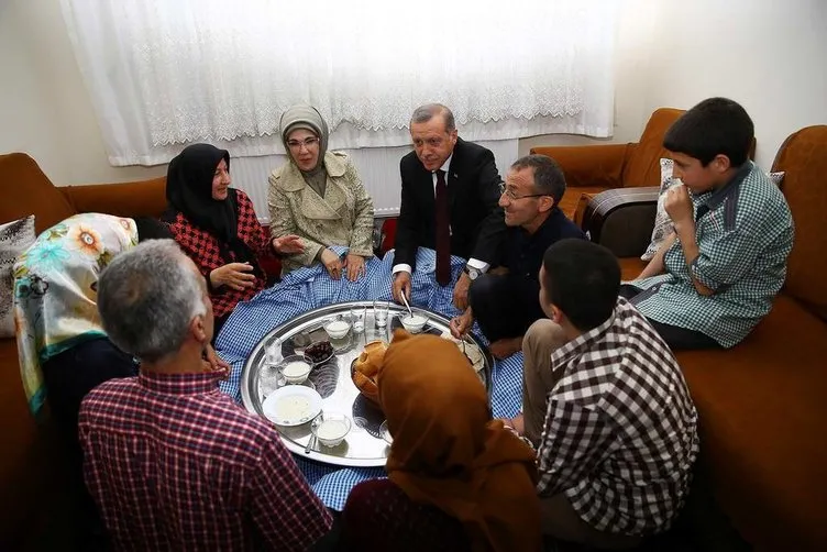 Cumhurbaşkanı Erdoğan iftar sofrasına konuk oldu