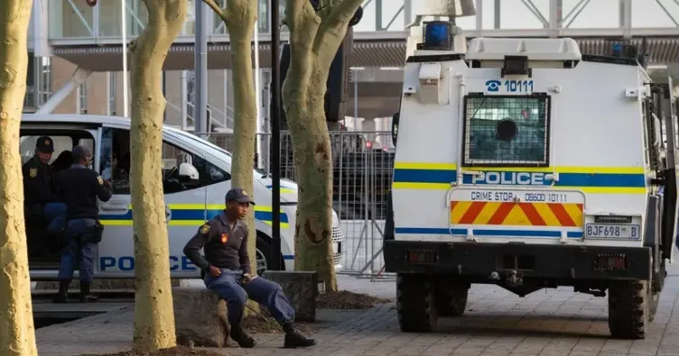 Güney Afrika’da peş peşe kanlı saldırılar: 6 ölü