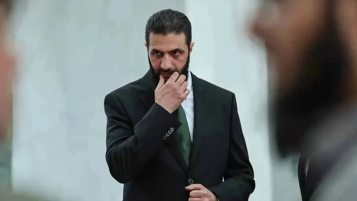 Suriye hükümeti devralmaya hazırlandığı Kamışlı Havalimanı’nda incelemelerde bulundu! Suriye hükümeti devralmaya hazırlandığı Kamışlı Havalimanı’nda incelemelerde bulundu!