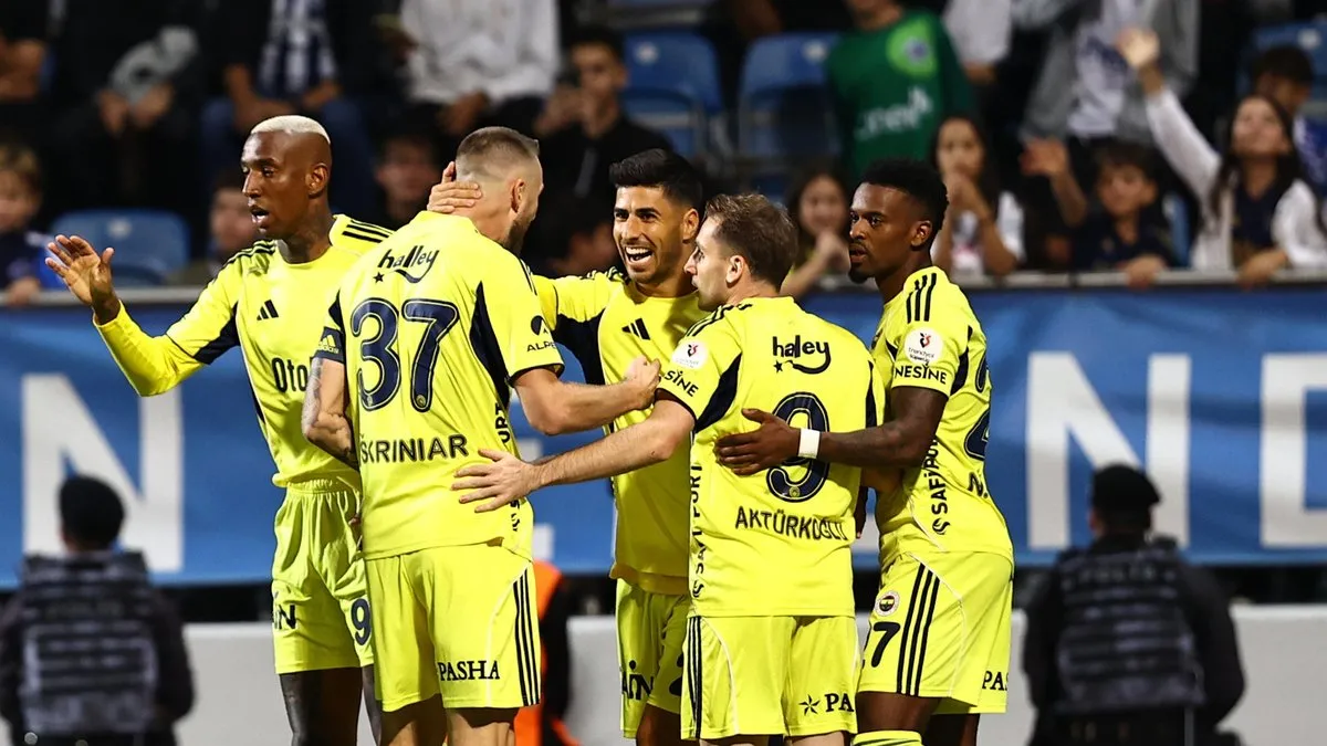 Fenerbahçe, Gaziantep FK deplasmanında! İşte Tedesco'nun ilk 11 tercihi… Fenerbahçe, Gaziantep FK deplasmanında! İşte Tedesco'nun ilk 11 tercihi…