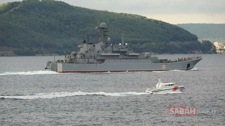 Rus savaş gemisi ’Azov’ Çanakkale Boğazı’ndan geçti